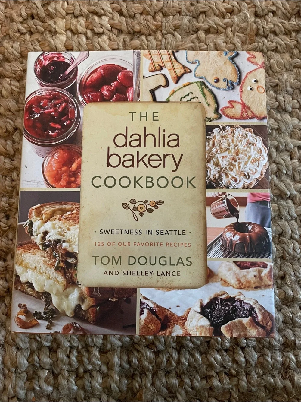 The Dahlia Bakery Cookbook by - Cream Cover